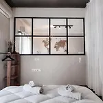 Sanrocco Comfort In Center! Διαμέρισμα