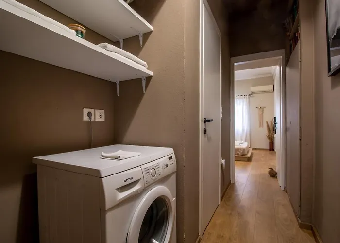Sanrocco Comfort In Center!
